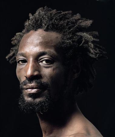 KEVIN-2005-148x125cm